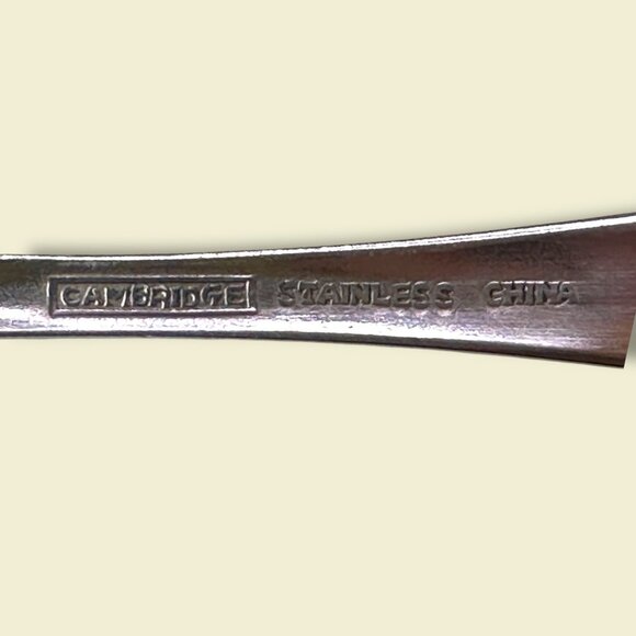 Cambridge Stainless Steel Flatware Set 12-Piece Silverware Forks & Spoons - Picture 5 of 14